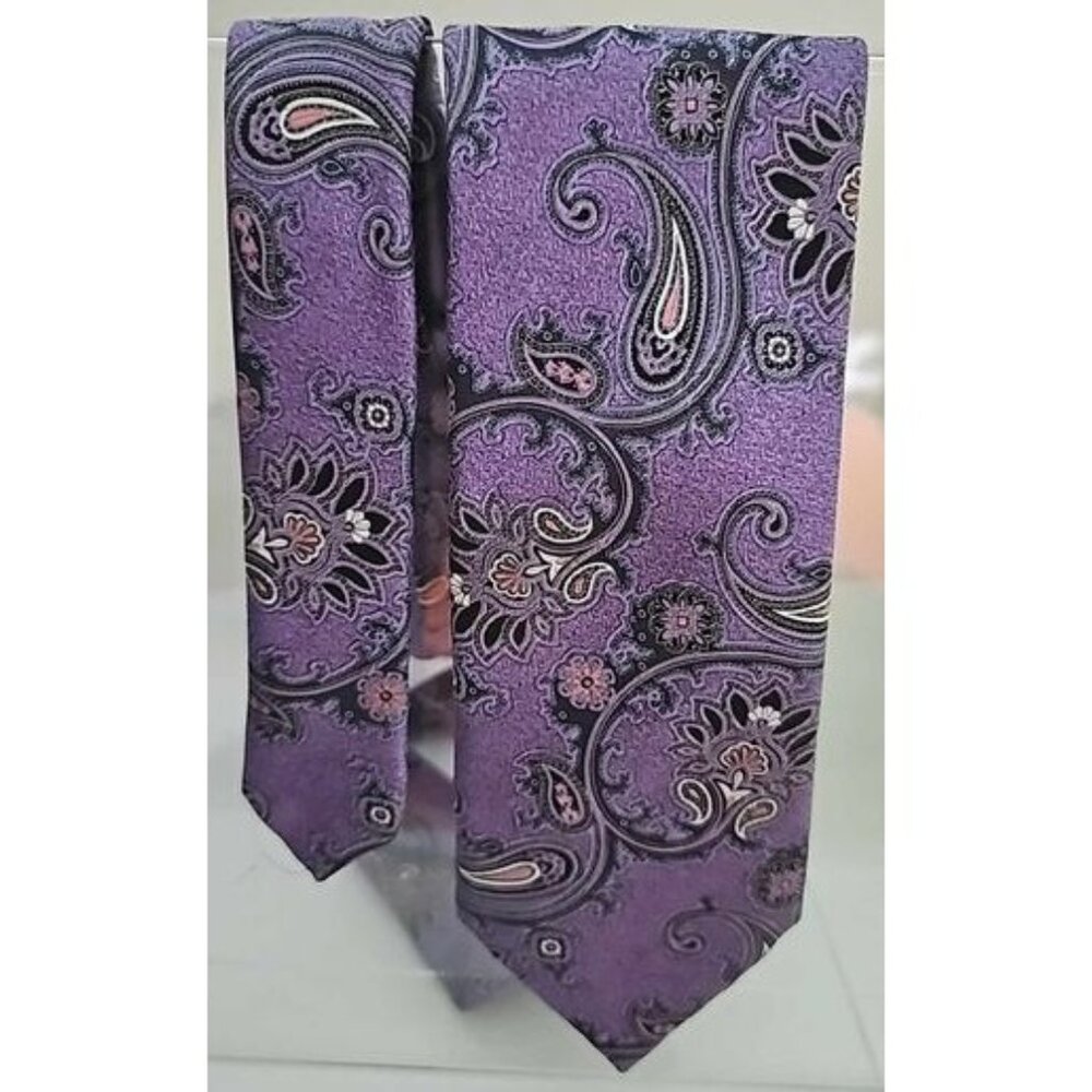Geoff Nicholson Beautiful Purple Paisley Silk Tie Made in Italy XL 61" x 3 3/8"